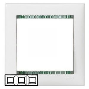 Рамка 3 поста горизонтальная Белый/Кристалл Valena — изображение 1