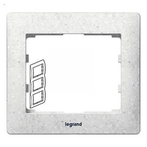 Рамка 3 поста - вертикальный монтаж - Corian Эверест - Galea Life — изображение 1