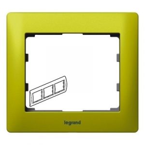 Рамка 3 поста - горизонтальный монтаж - металлическая - Зеленый Металл/Magic Green - Galea Life — изображение 1