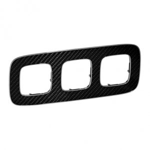 Рамка "Карбон". 3-постовая универсальная. Valena ALLURE — изображение 1