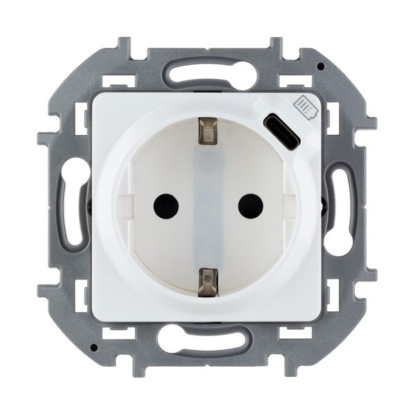 7d3a03cb-797a-4920-bbf6-8dcd370dd15b