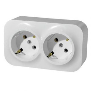 Розетка двойная с защитными шторками, Белый. Quteo — изображение 1