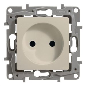 Розетка 2К - немецкий стандарт - 16 А - 250 В~ - Слоновая кость - Etika — изображение 1