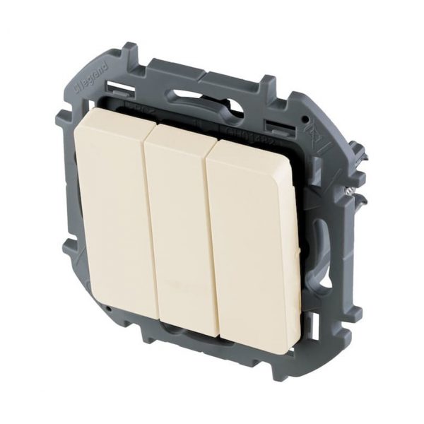 d82673bf-e107-42c5-8030-b66375518832