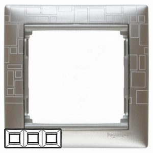 Рамка 3 поста Алюминий модерн Valena — изображение 1