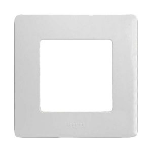 Рамка 1 пост Legrand Etika 672501 (белый) — изображение 3