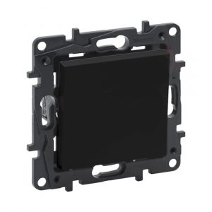 Переключатель одноклавишный Niloe Step 10А авт.клеммы Чёрный — изображение 1