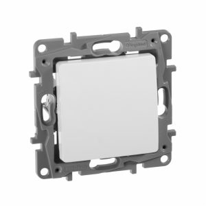 Переключатель одноклавишный Legrand Etika 10 A 250 В 672205 (белый) — изображение 4