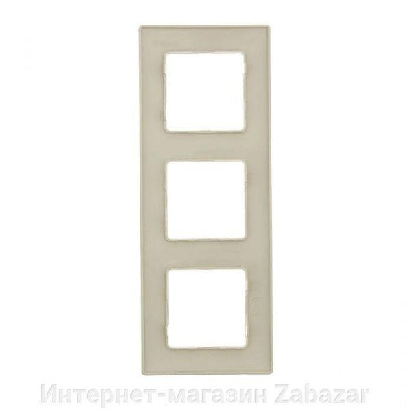 Рамка 3 поста Legrand Etika 672513 (слоновая кость)