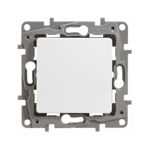 Переключатель одноклавишный Legrand Etika 10 A 250 В 672205 (белый)
