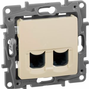 Розетка телефонная Legrand Etika 672354 (слонвая кость)
