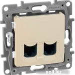 Розетка телефонная Legrand Etika 672354 (слонвая кость)
