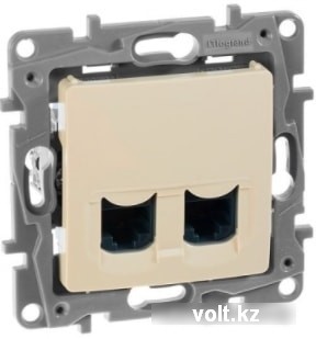 Розетка телефонная Legrand Etika 672354 (слонвая кость)
