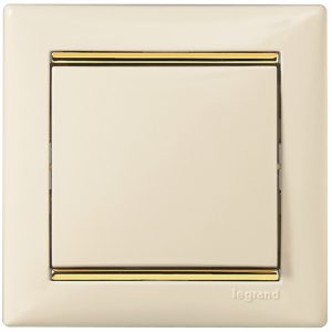 Выключатель перекрестный Legrand Valena 774307
