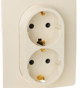 Розетка Legrand Etika 2X2К+З на винтах 672323 (слоновая кость)