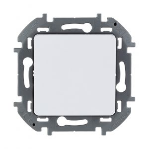 Переключатель промежуточный винтовые клеммы Legrand Inspiria 673680 10 AX 250 В белый