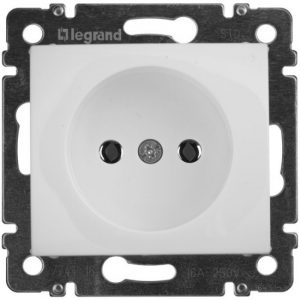 Розетка Valena 2К 16А (алюминий) — изображение 2