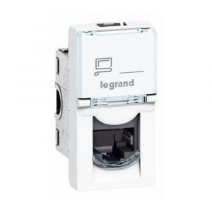Розетка компьютерная RJ45 Cat5e UTP Legrand Mosaic 076551 (белый)