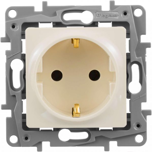 Розетка 2К+З Legrand Etika 672321 (слоновая кость)