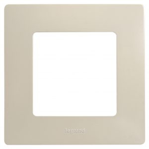 Рамка 1 пост Legrand Etika 672511 (слоновая кость)