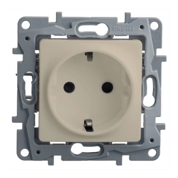 Розетка 2К+З Legrand Etika 672321 (слоновая кость)