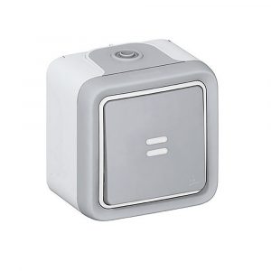 Legrand 069712 PlexoПерекл. с инд. 10A