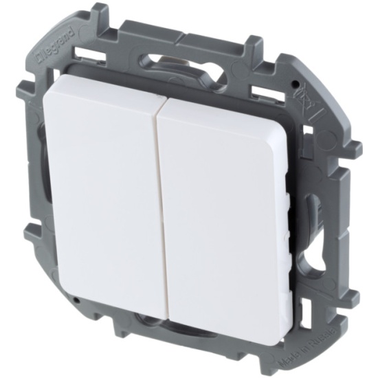 Выключатель двухклавишный Legrand Inspiria 673620 10 AX 250 В белый