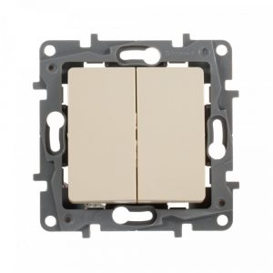 Выключатель двухклавишный Legrand Etika 672302 (слоновая кость)