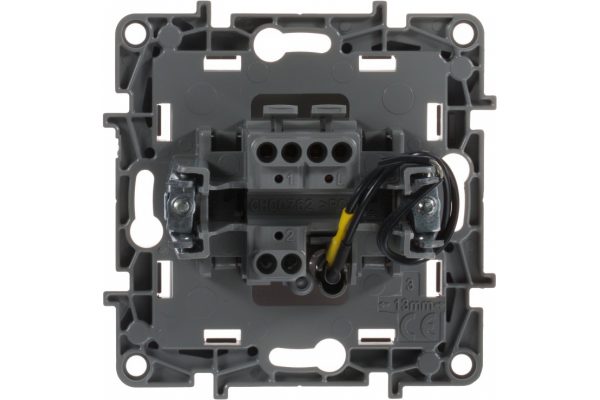 Выключатель с подсветкой Legrand Etika 10 A 250 В 672203 (белый)