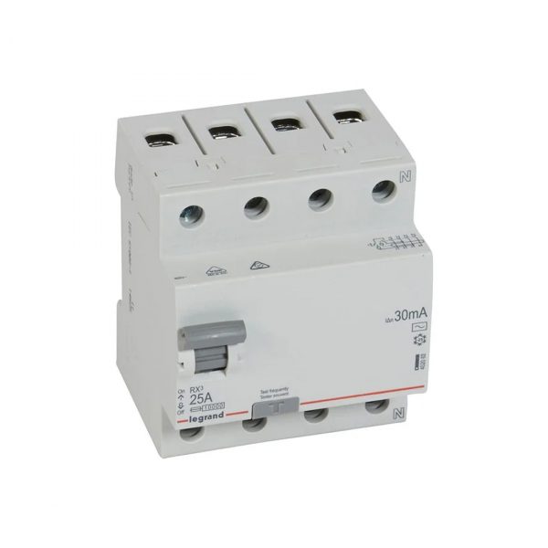 dfe96e53-acaf-48a2-b2e6-dc0f30026dbf-1 ВДТ Legrand 402062 4П 25А АC RX3 30мA