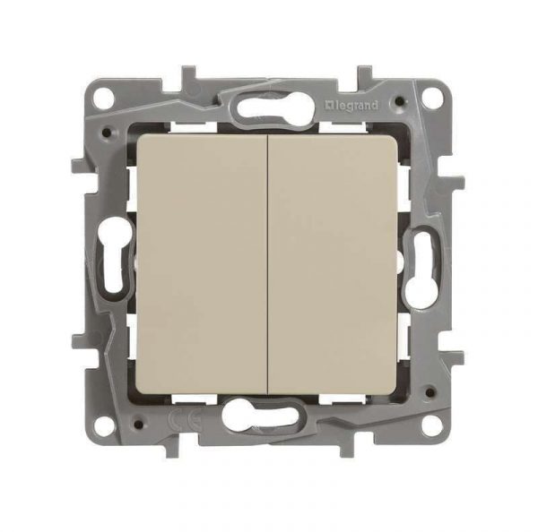 Выключатель двухклавишный Legrand Etika 672302 (слоновая кость)