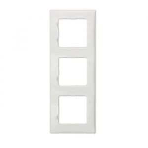 Рамка 3 поста Legrand Etika 672503 (белый) — изображение 10