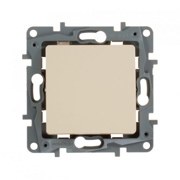 Выключатель одноклавишный Legrand Etika 672301 (слоновая кость)