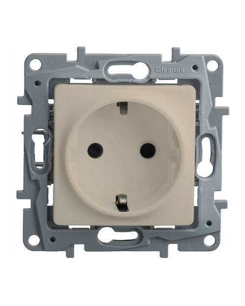 fae1011d-d8a5-45e5-8a59-a839d1e3b1b7-1 Розетка 2К+З Legrand Etika 672321 (слоновая кость)