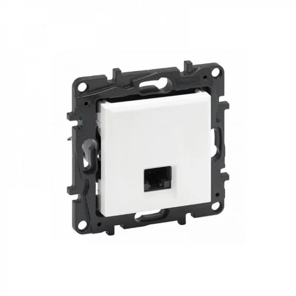 Информационная розетка одинарная Niloe Step RJ45 Кат.5e UTP Белый