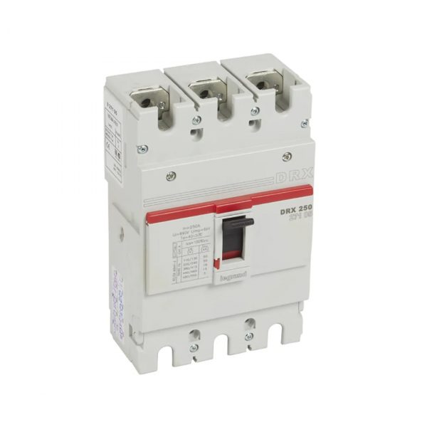 a0f54893-dbc0-42d2-9111-4aaf19ac54d3-1 Автоматический выключатель Legrand 27105 3П 250A DRX250 18kA термомагнитный